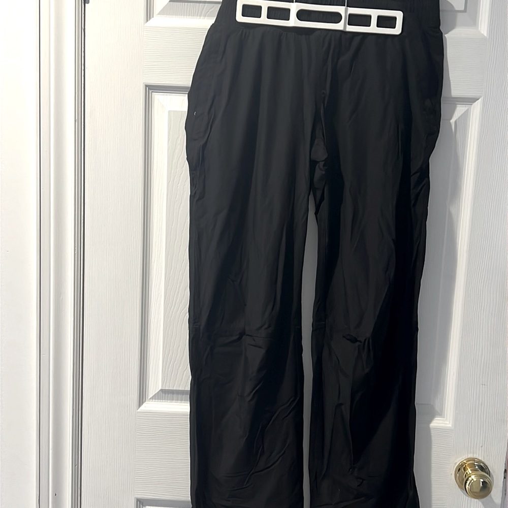 Lululemon Dog walker pants. Lined